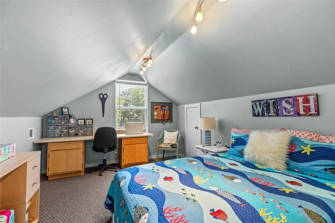 Photo of 905 N E Street