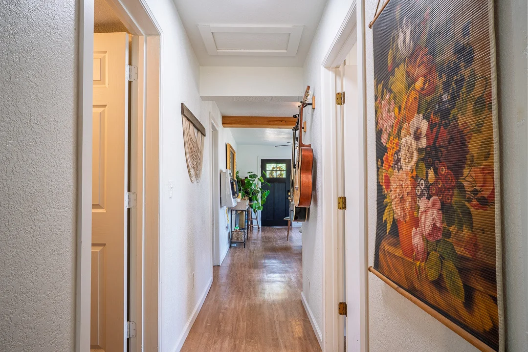 Photo of 608 W Coleman