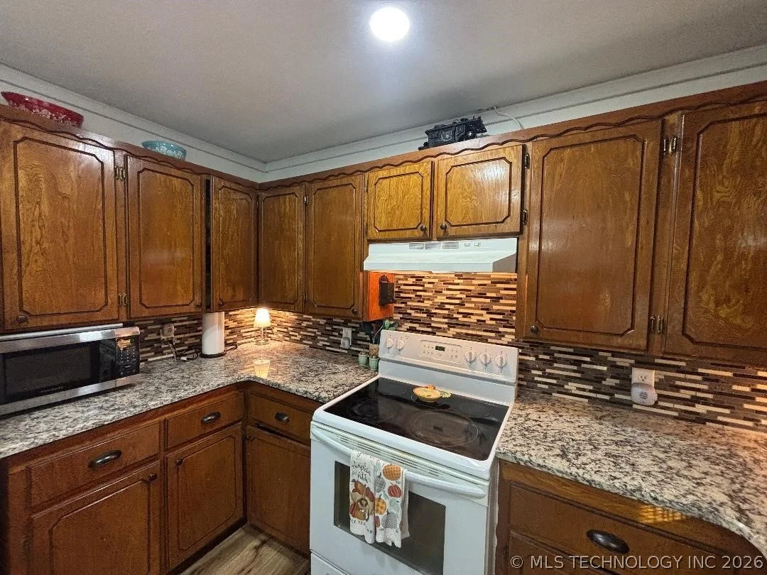 Photo of 411064 E 1180 Road