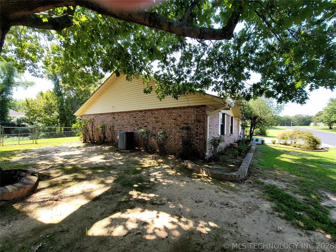 Photo of 112 Meadowlark Road
