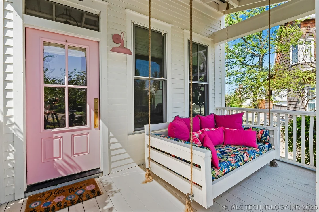 Photo of 32 Firefly Lane