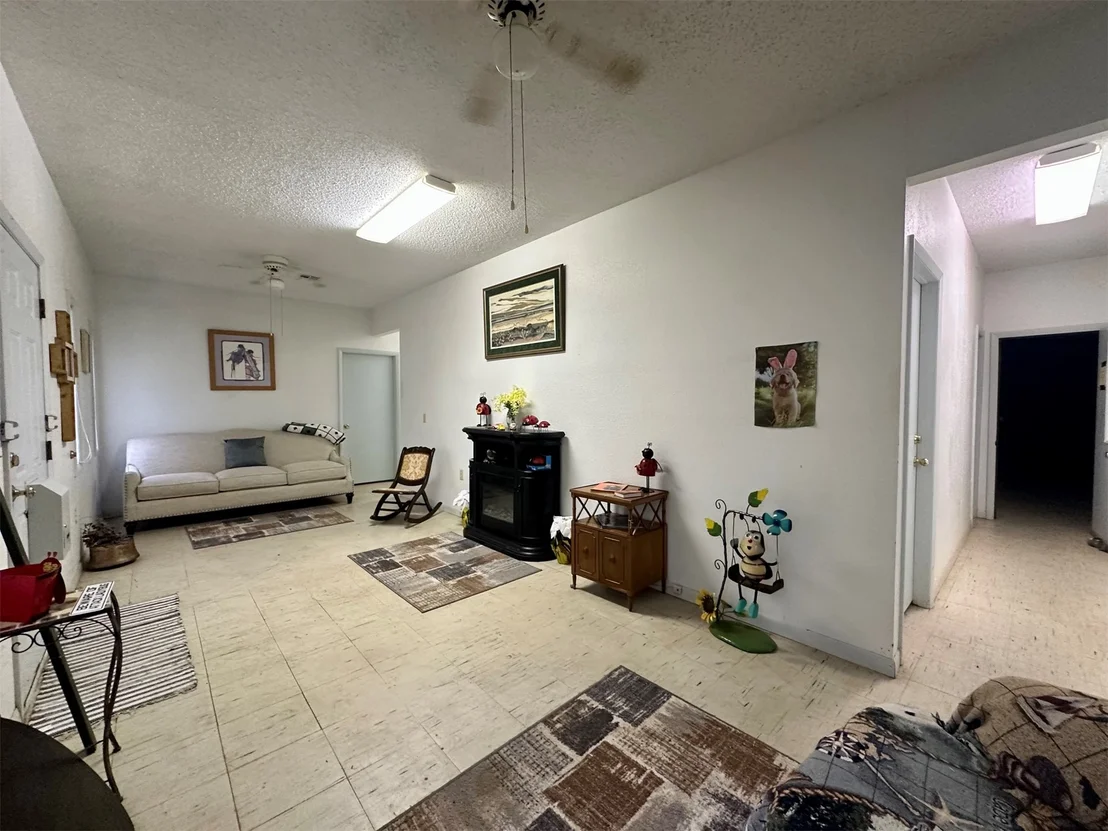 Photo of 4550 Enos Road