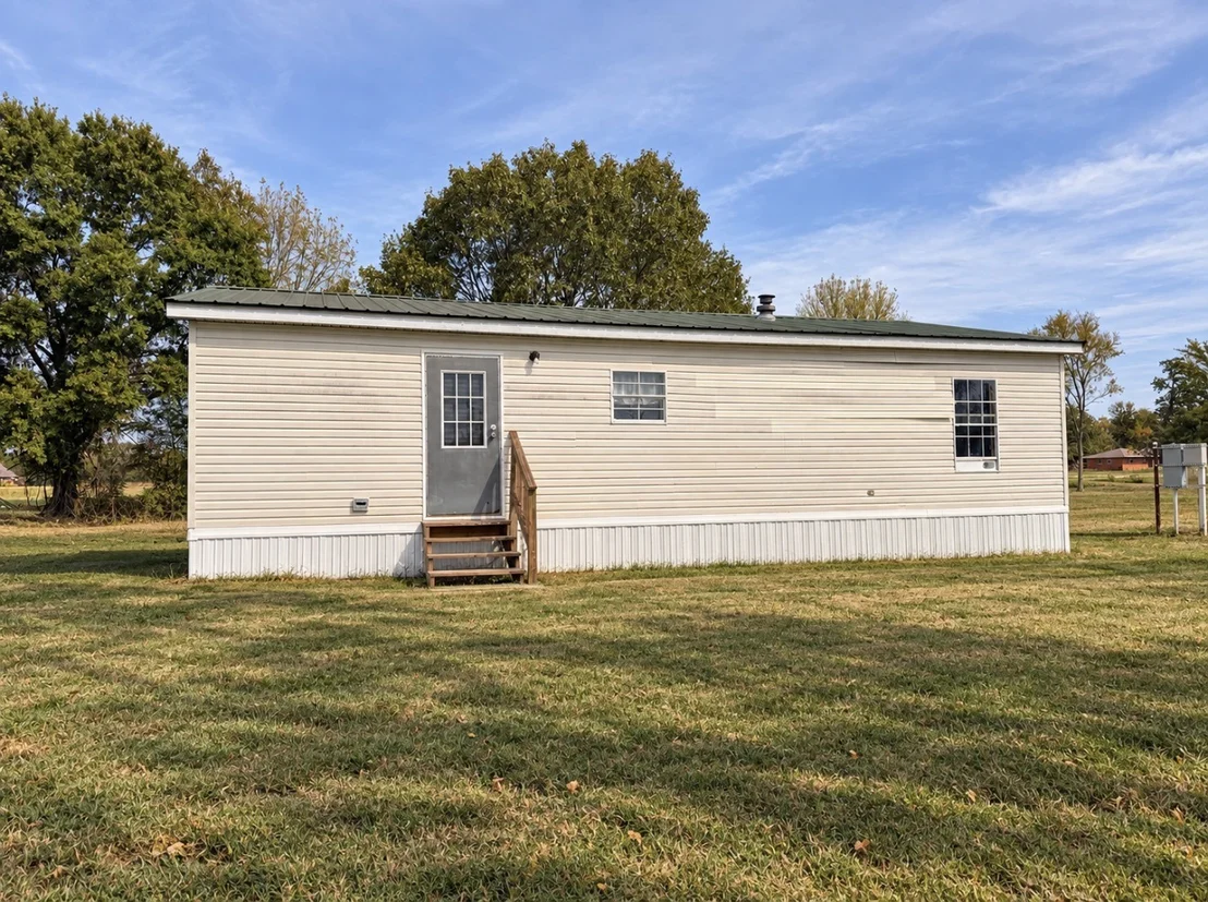 Photo of 23340 Hwy 112 Old