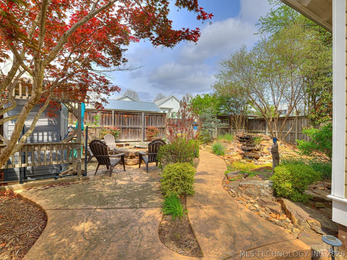 Photo of 25 Boulevard