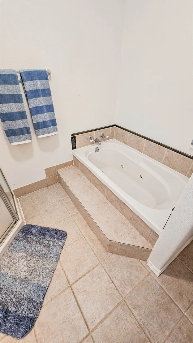 Photo of 12 Granite Circle