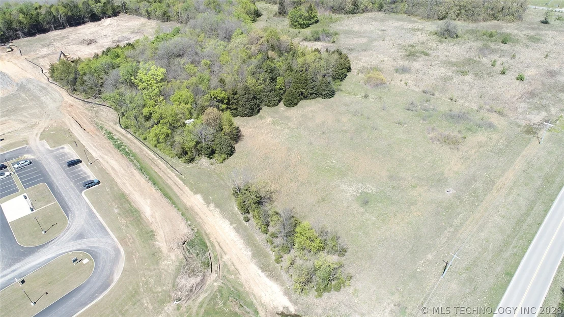 Photo of 5 Eunice Burns Road
