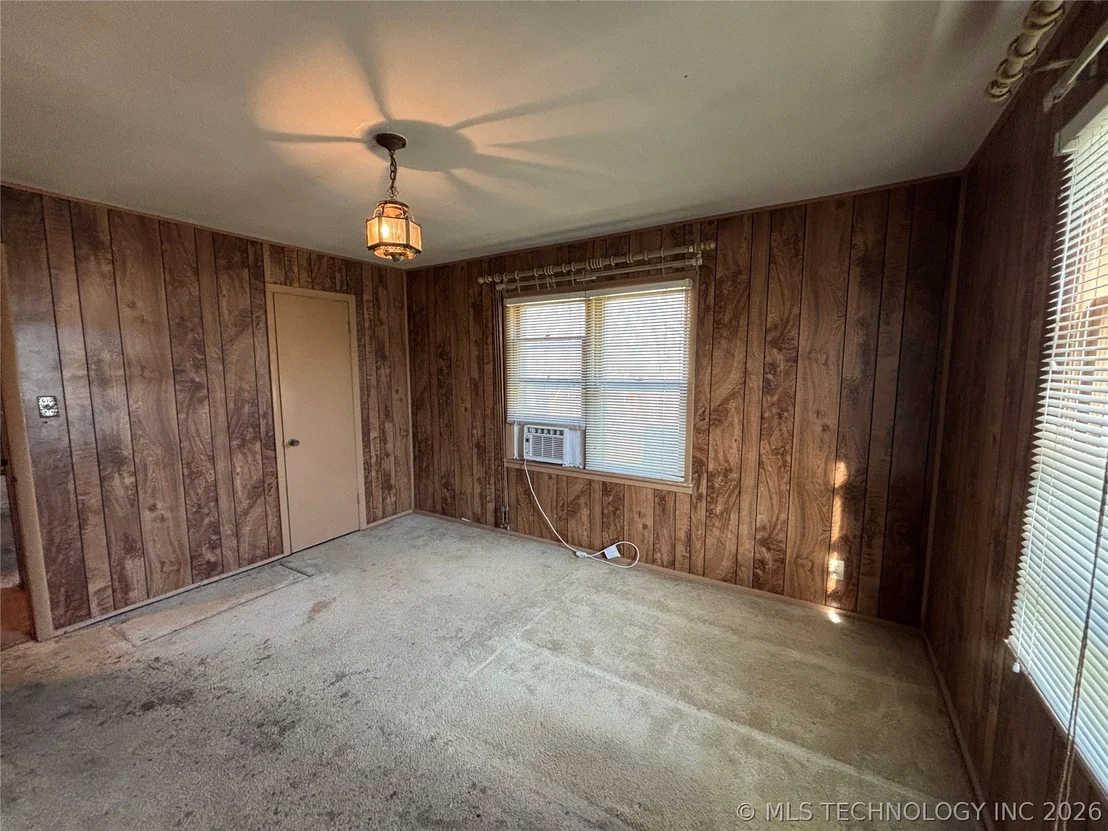 Photo of 902 Roosevelt