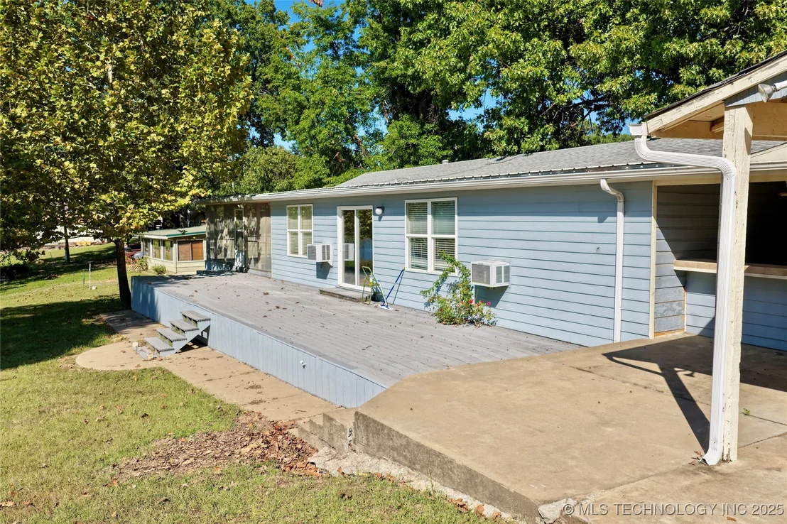 Photo of 87 Hickory Lane