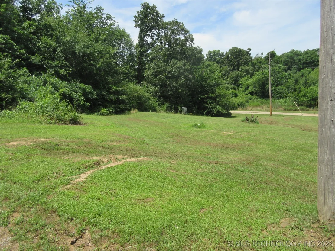 Photo of 4192 Road