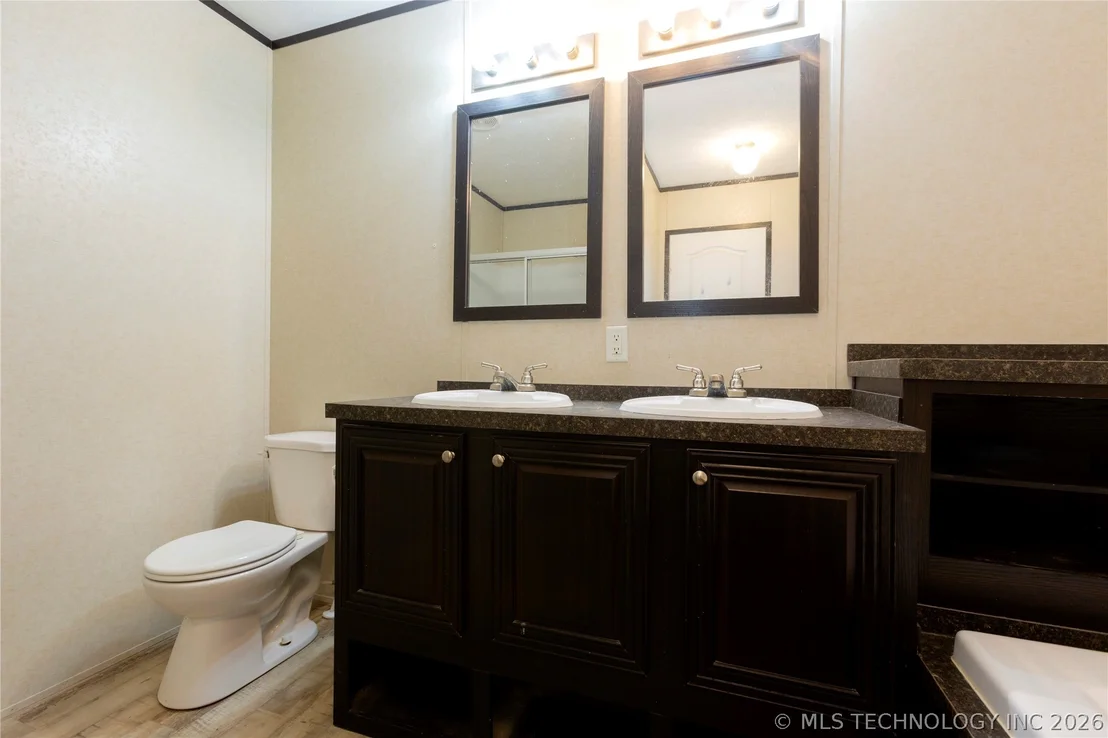 Photo of 1487 Buds Point Road