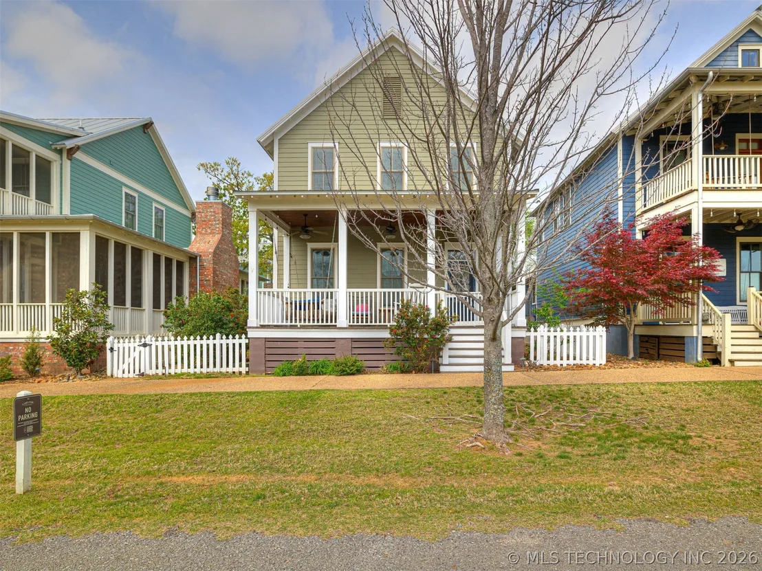 Photo of 25 Boulevard