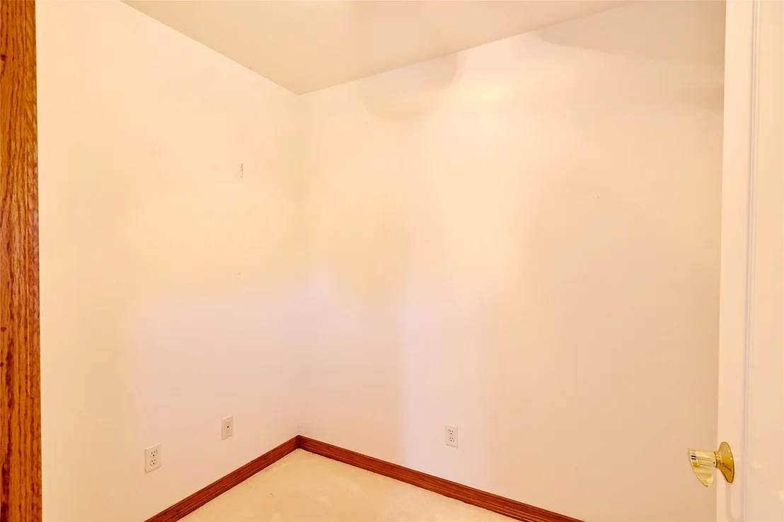 Photo of 25 E Shoreline Drive