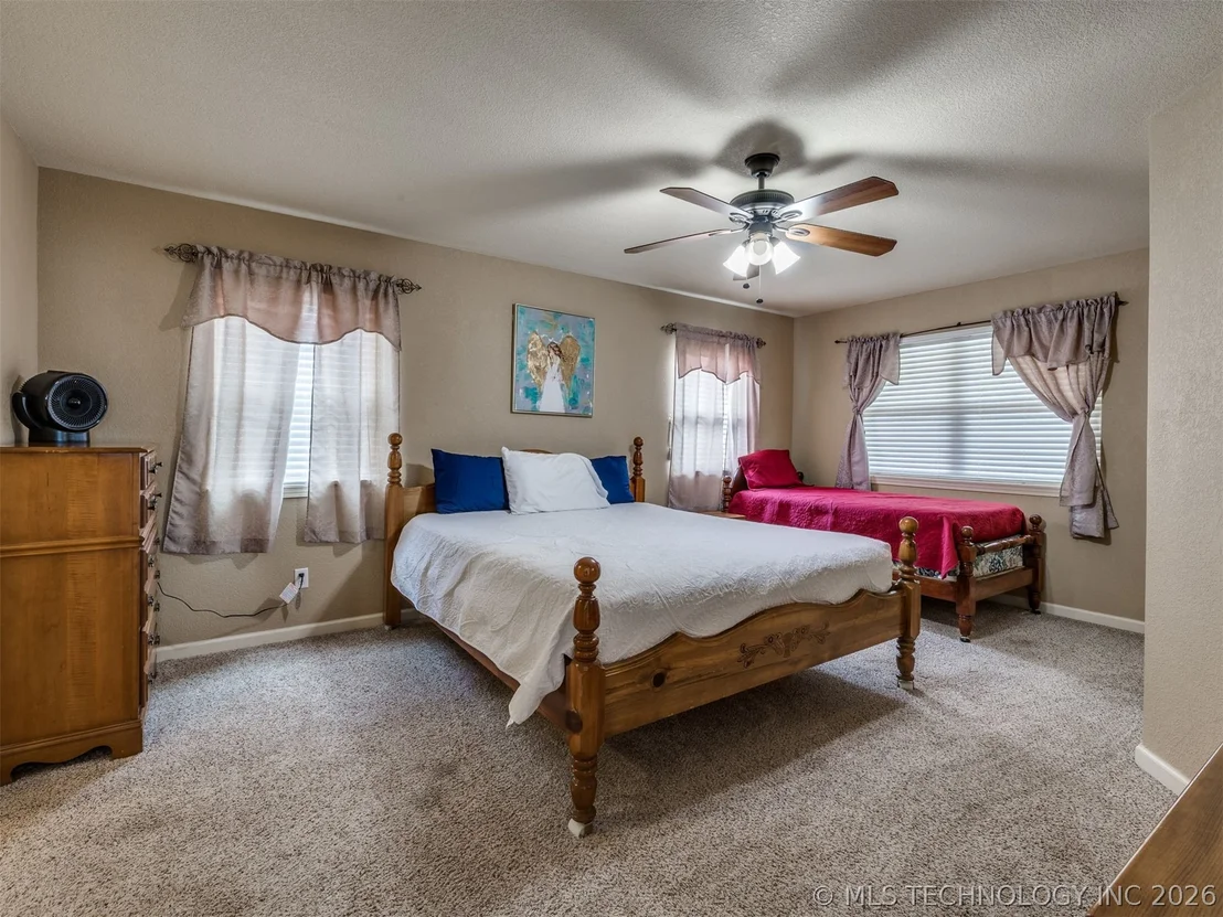 Photo of 332 E Highland Avenue