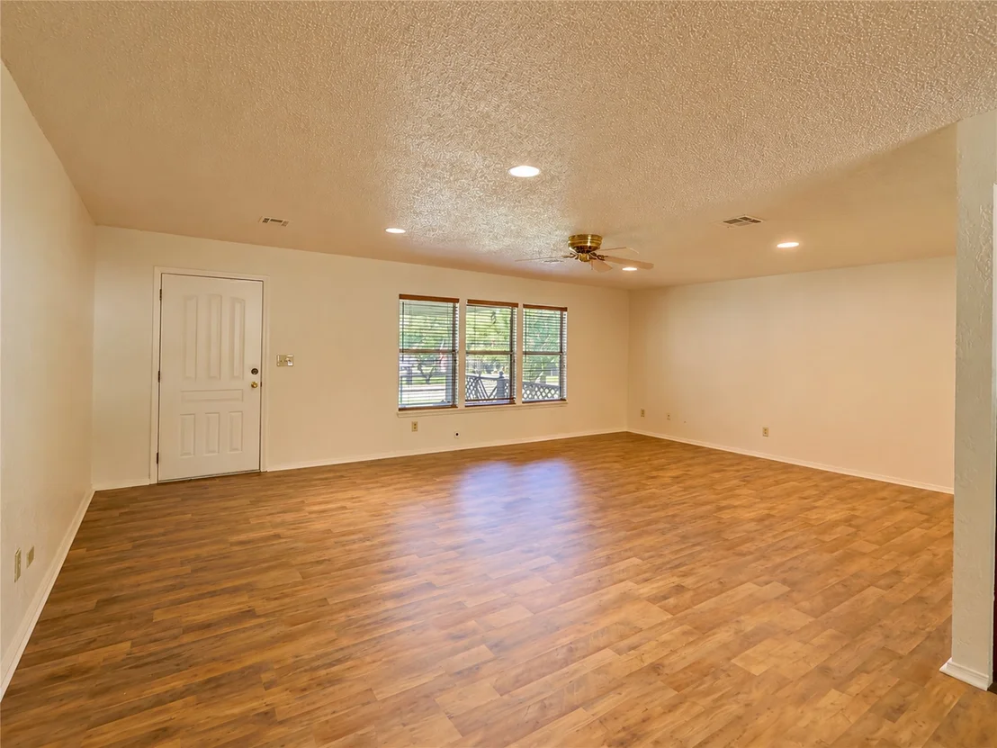 Photo of 115358 S 4215 Road