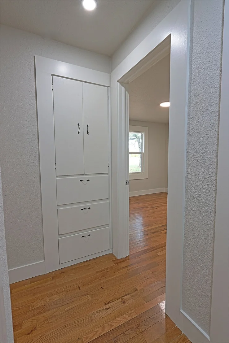 Photo of 8441 Old Taft Road