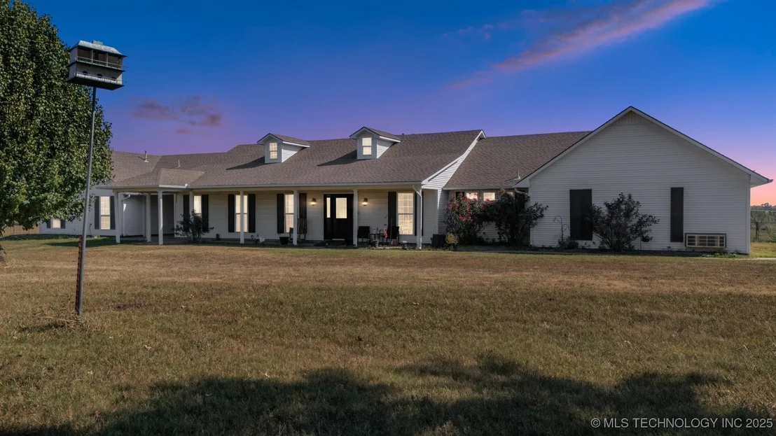 Photo of 109159 S 4210 Road