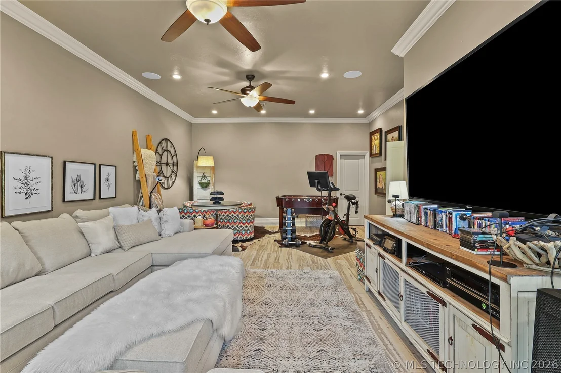 Photo of 87 Tuscan Road