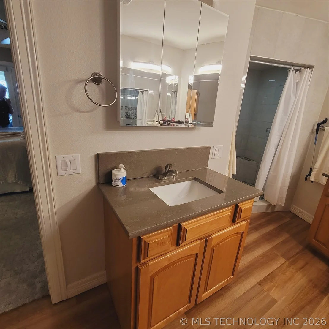 Photo of 324 Falcon Lane