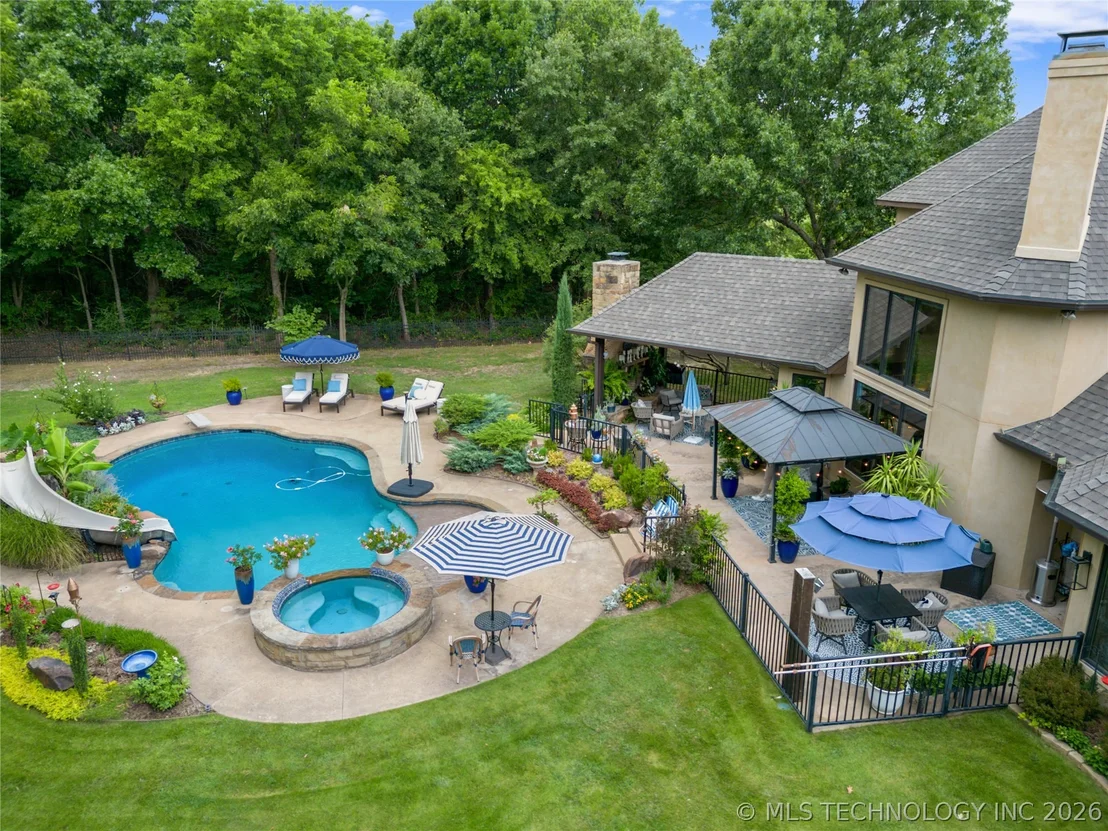 Photo of 87 Tuscan Road