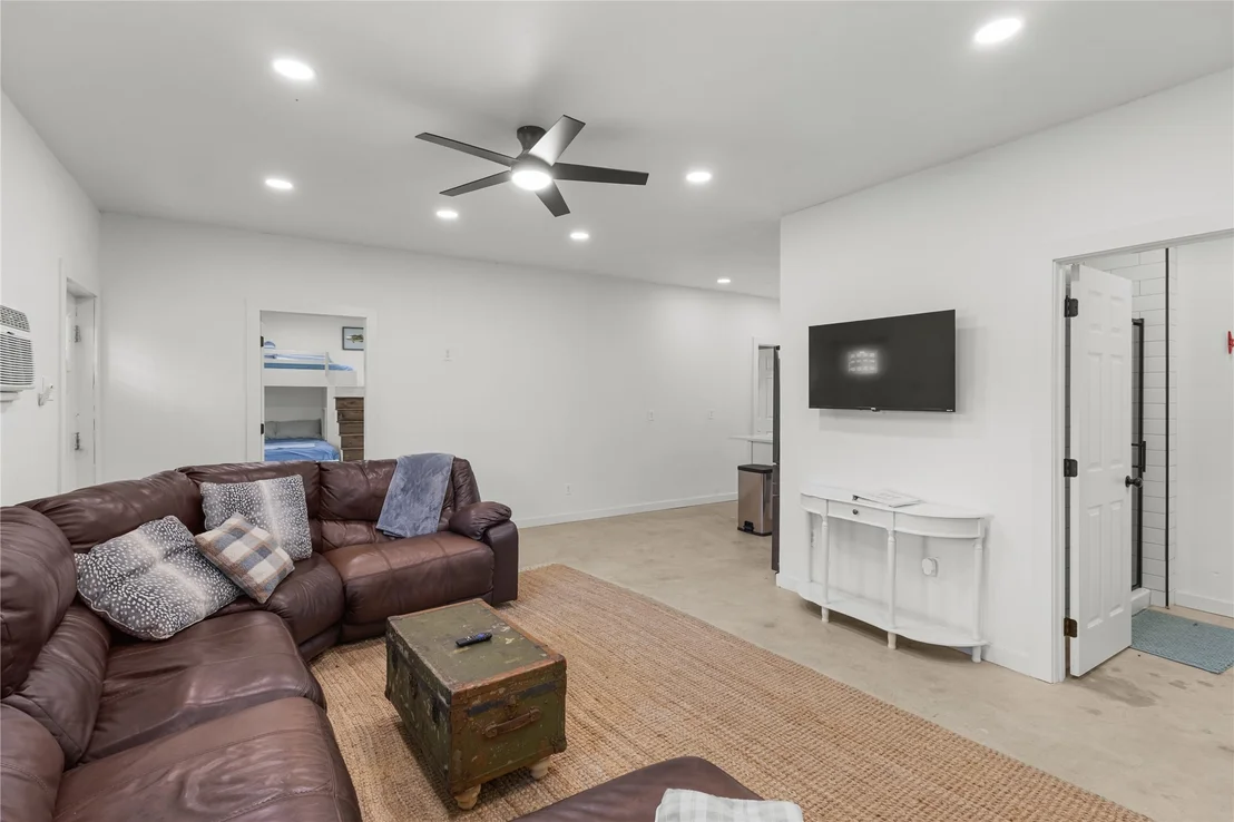 Photo of 120880 S 4180 Road
