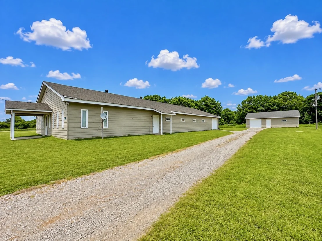 Photo of 4550 Enos Road