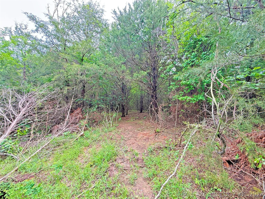 Photo of 46 Lakeside Circle