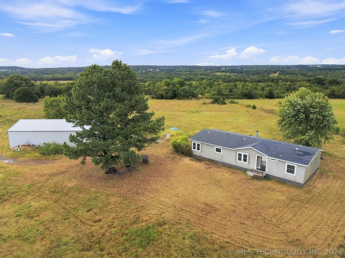 Photo of 29982 Dustin Road