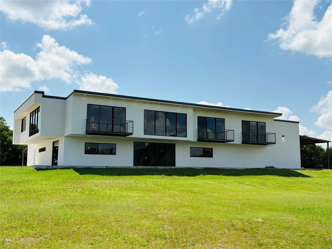 Photo of 546 Mockingbird