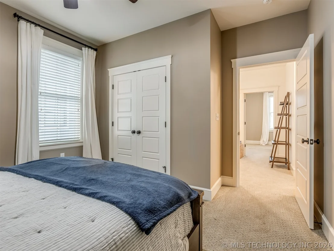 Photo of 25 Boulevard
