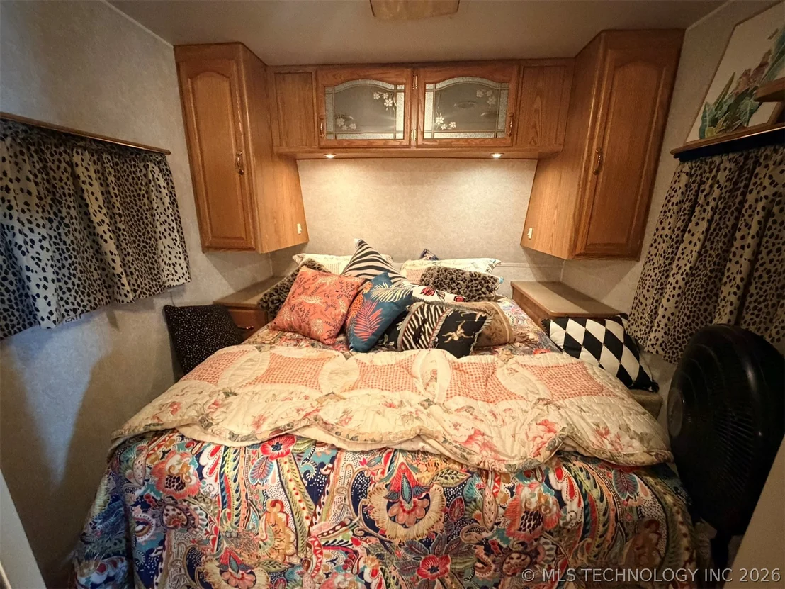 Photo of 280 Cedar Blue