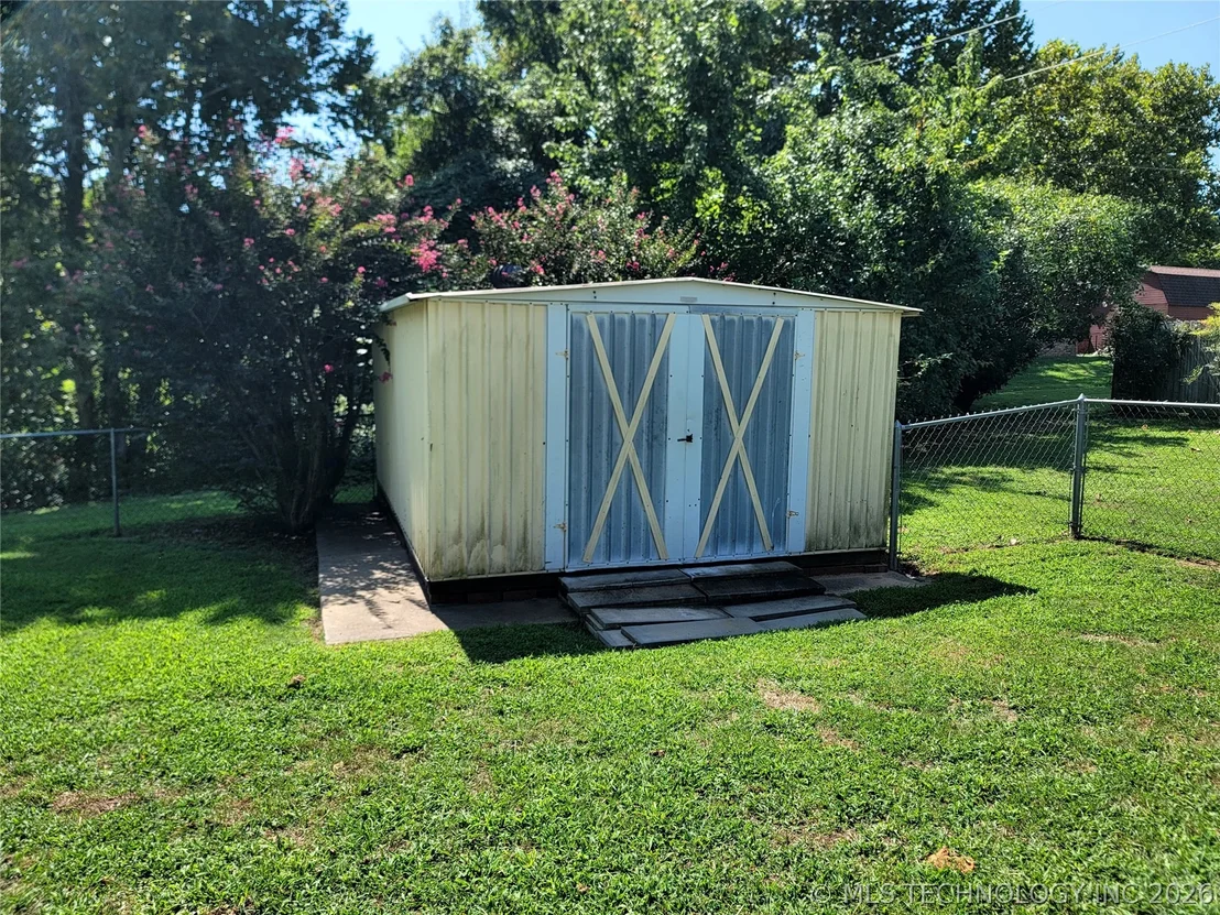 Photo of 112 Meadowlark Road