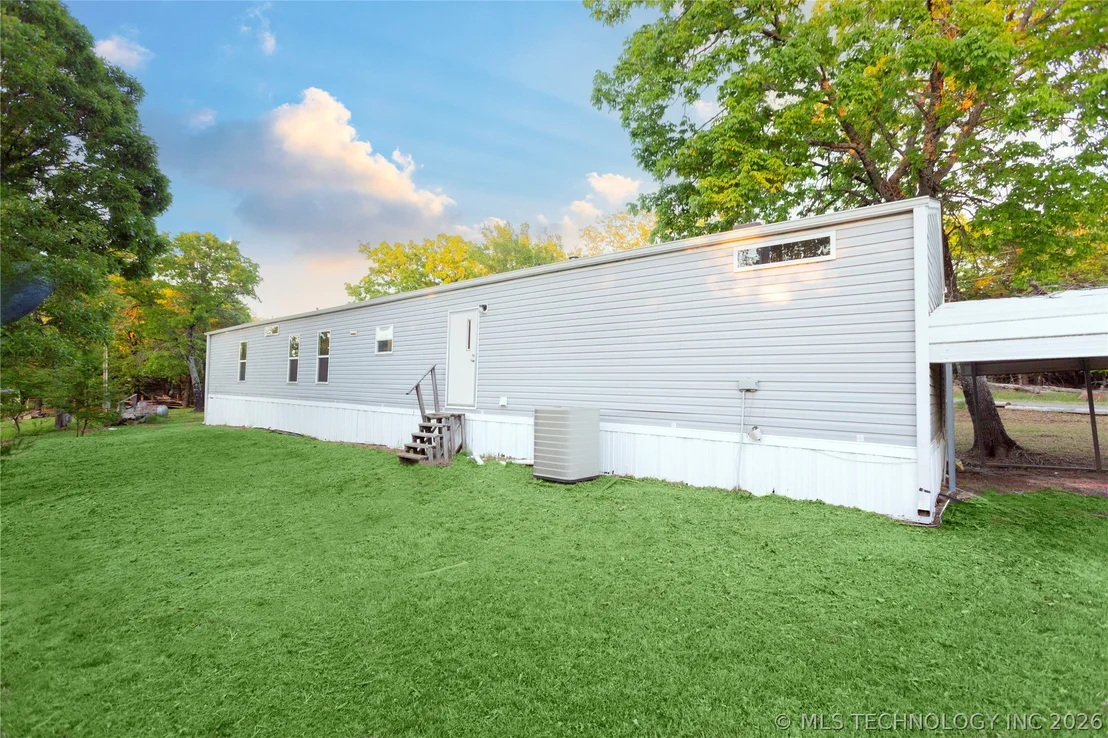 Photo of 1487 Buds Point Road