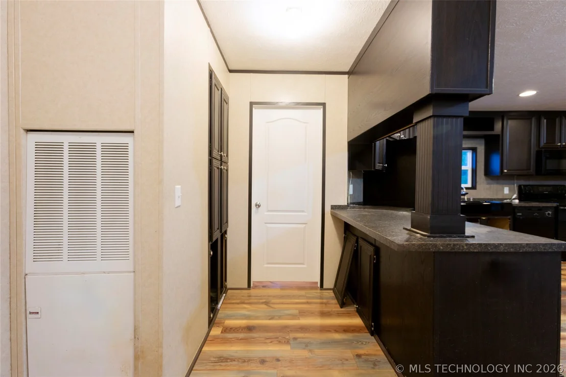 Photo of 1487 Buds Point Road