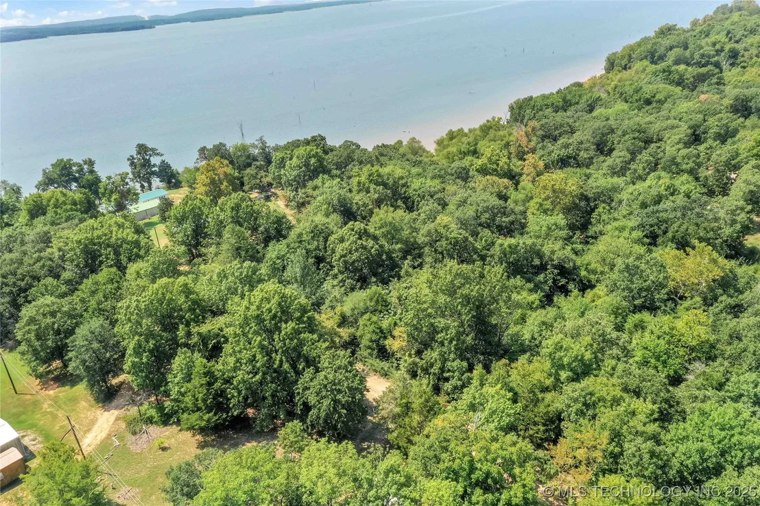Photo of 1173 Eagle Loop Drive