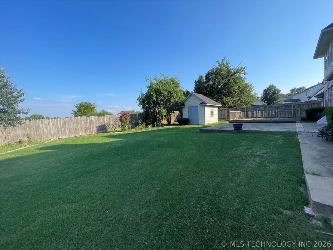 Photo of 3700 Shefield