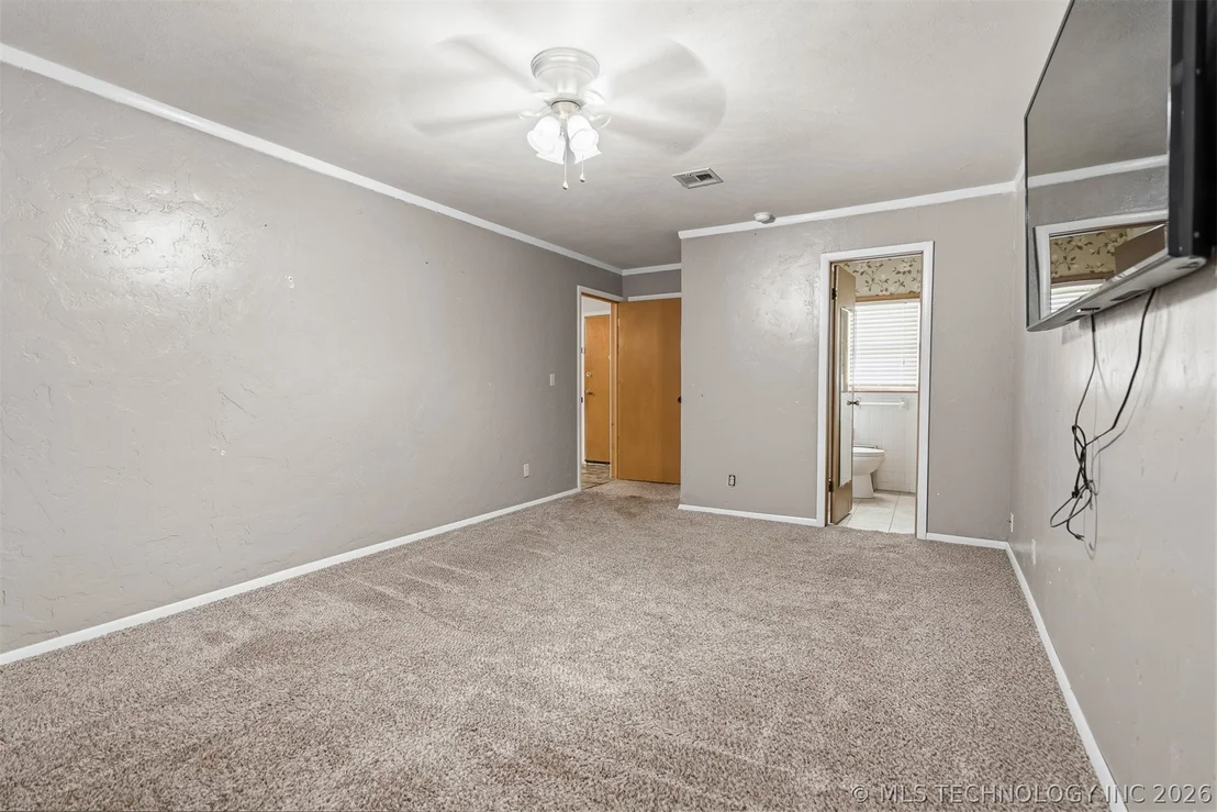 Photo of 302 3rd Street
