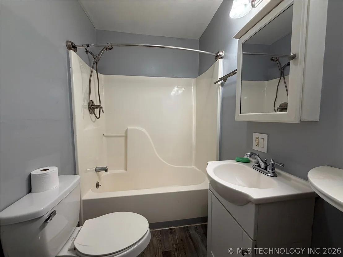 Photo of 110 SE 5th Street