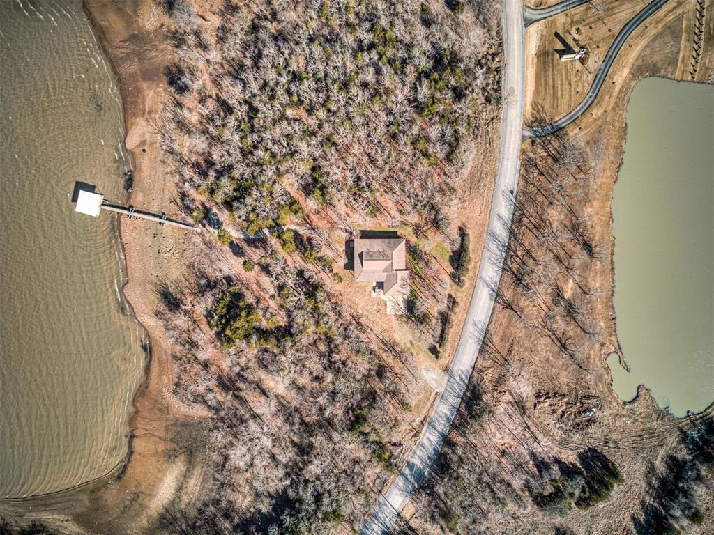 Photo of 1656 McNally Road