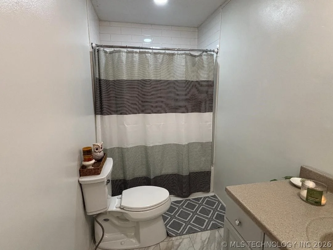 Photo of 411064 E 1180 Road
