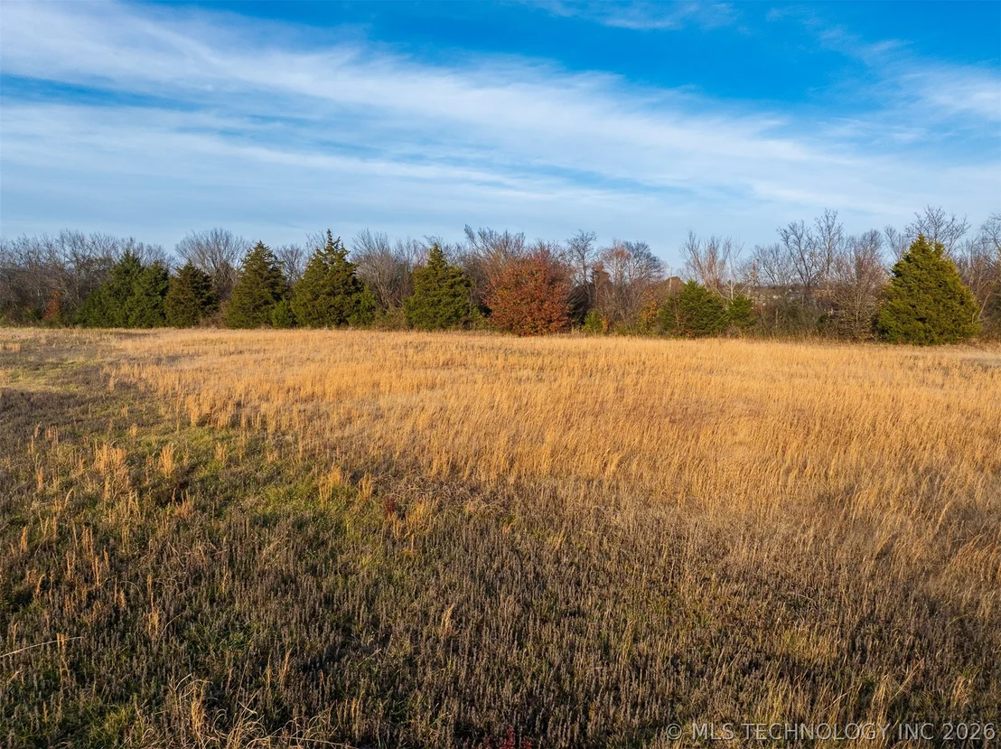 Photo of 8 N Pierce Avenue