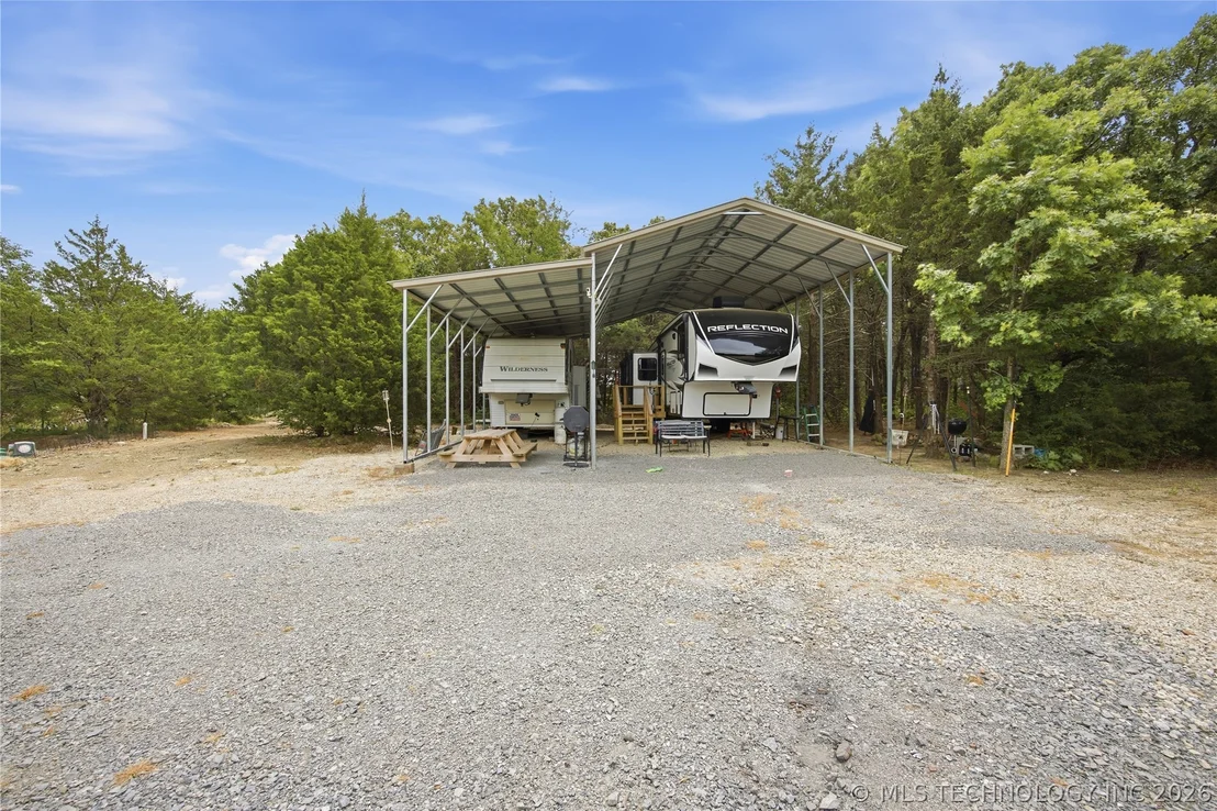 Photo of 958 S Buffalo Road