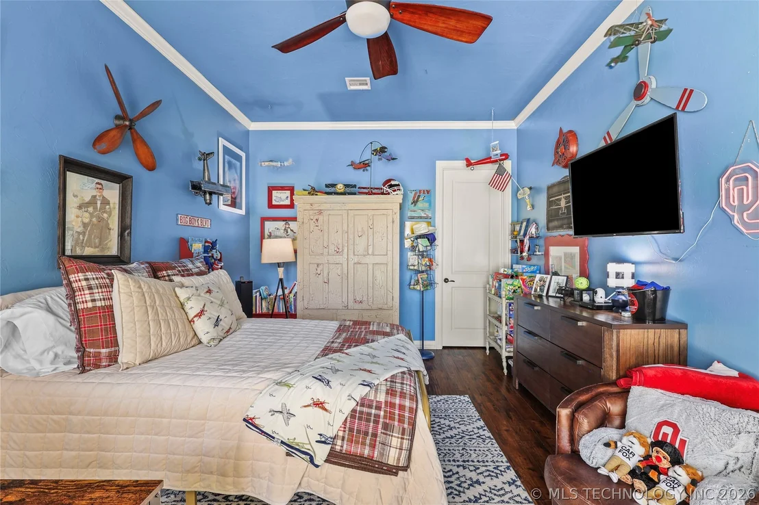 Photo of 87 Tuscan Road
