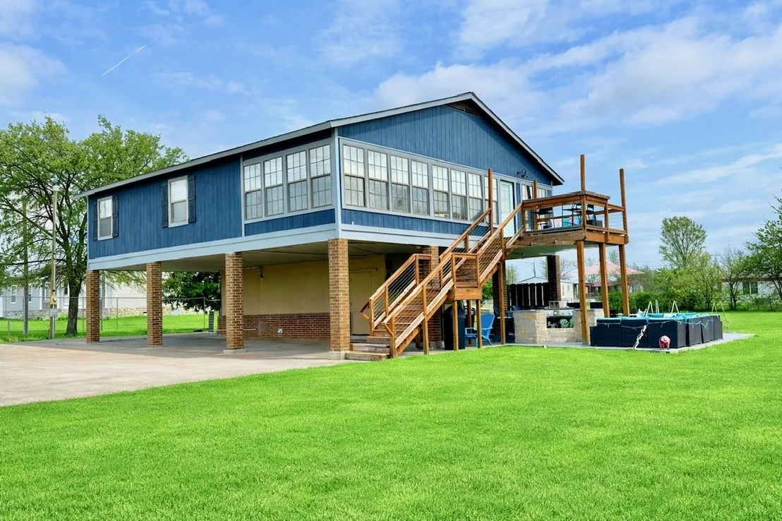 Photo of 8128 Hwy 70B