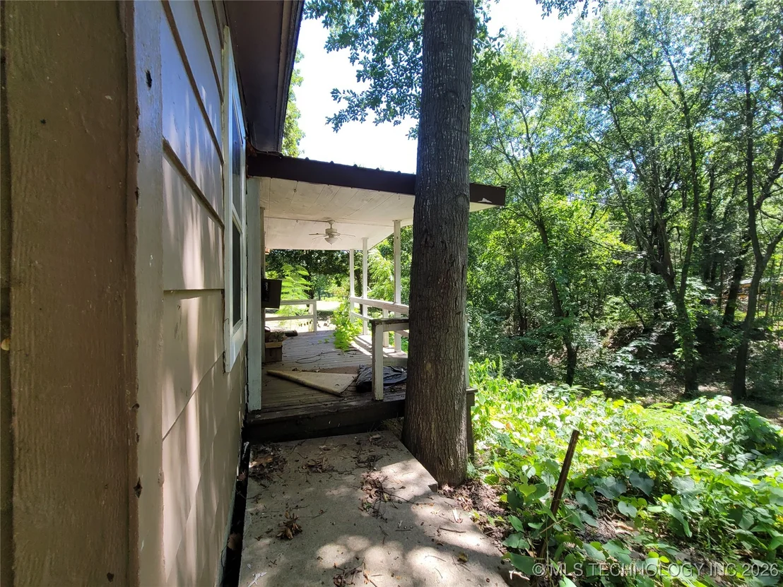Photo of 395 Bower Road
