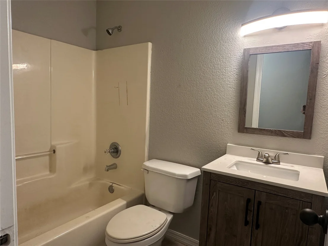 Photo of 503 Quail Lake Drive