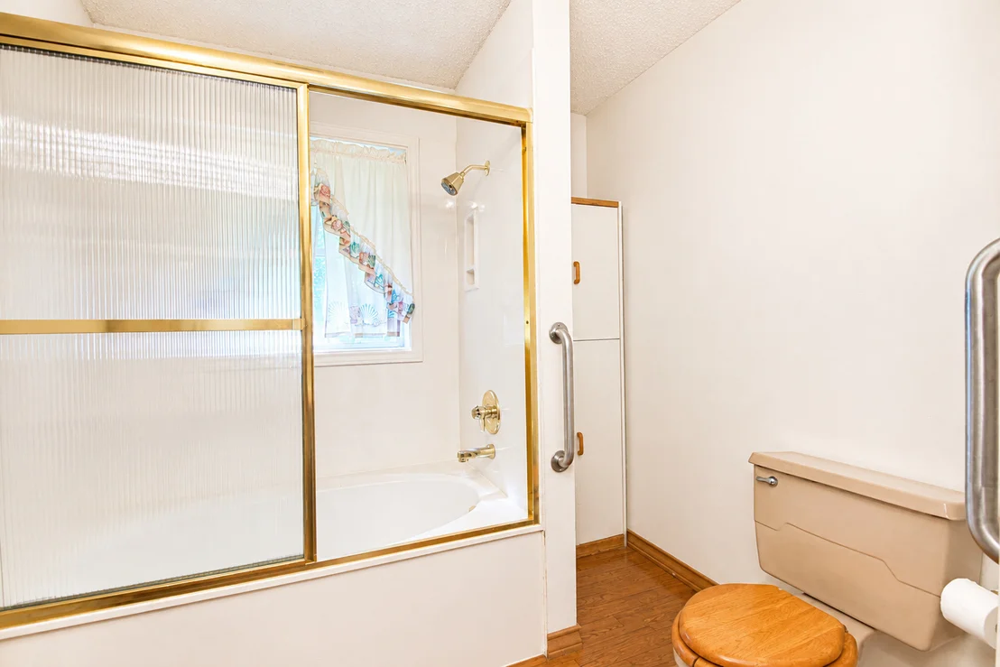 Photo of 3260 Howard Road