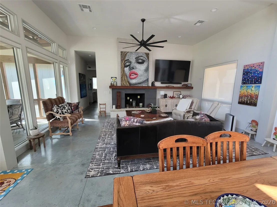 Photo of 132 Meadowview