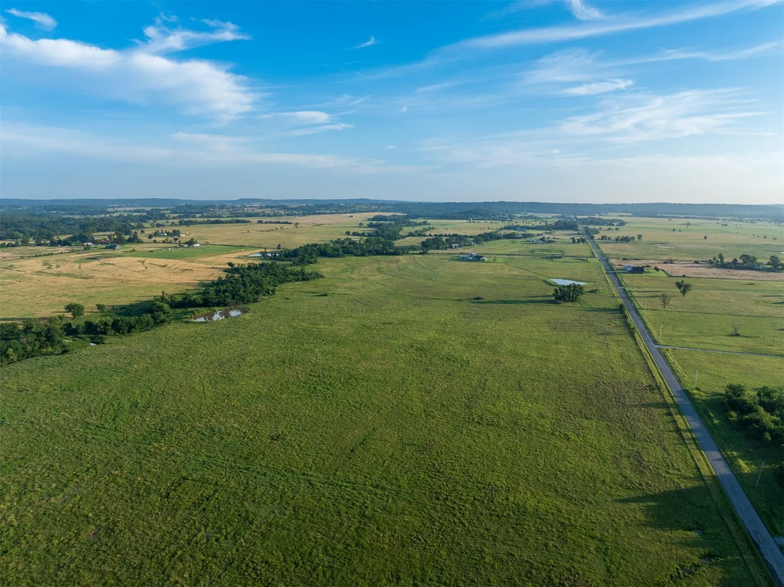 Photo of 2 N 427 Road