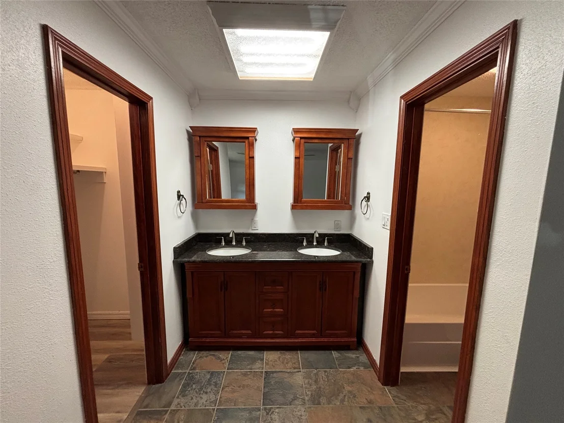 Photo of 367 W Cliff Drive