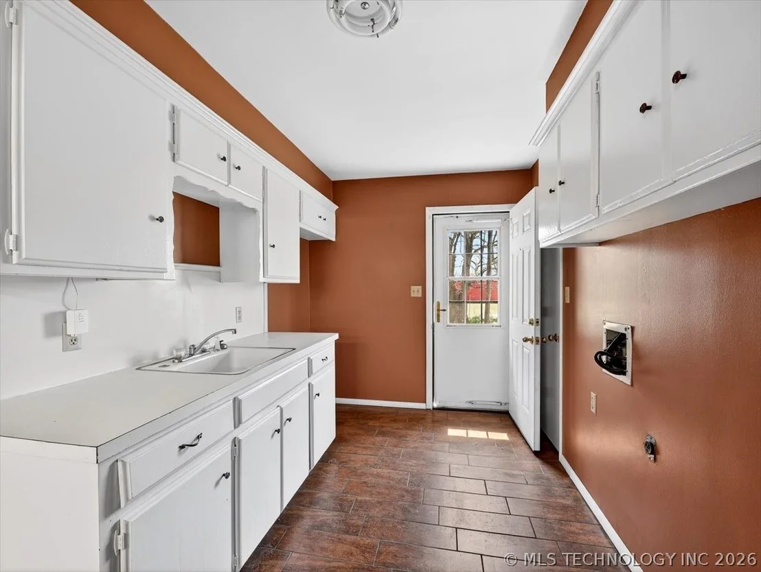 Photo of 21177 E Highway 9